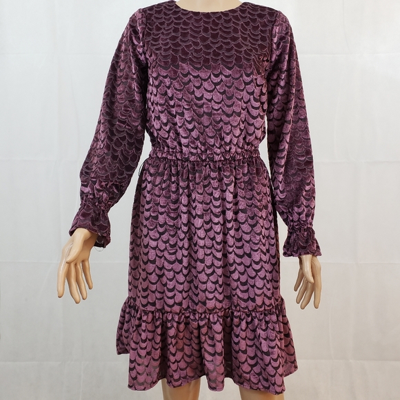 🆕️ MICHAEL Michael Kors Long Sleeve Velvet Dress - Picture 2 of 8